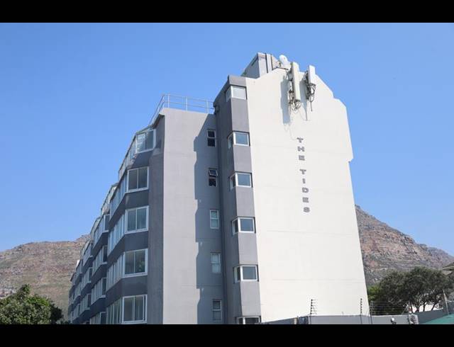 3 BEDROOM APARTMENT FOR SALE IN MUIZENBERG